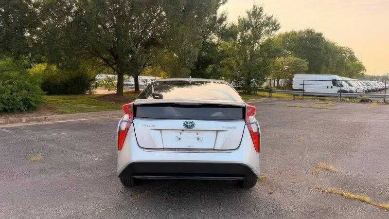 2016 Toyota Prius Two