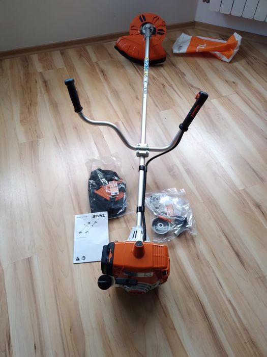 Kosa spalinowa stihil fs120Moc, 1,8 km,nowa
