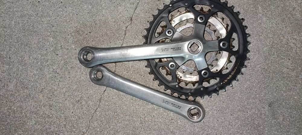 Pedaleira clássica Shimano LX