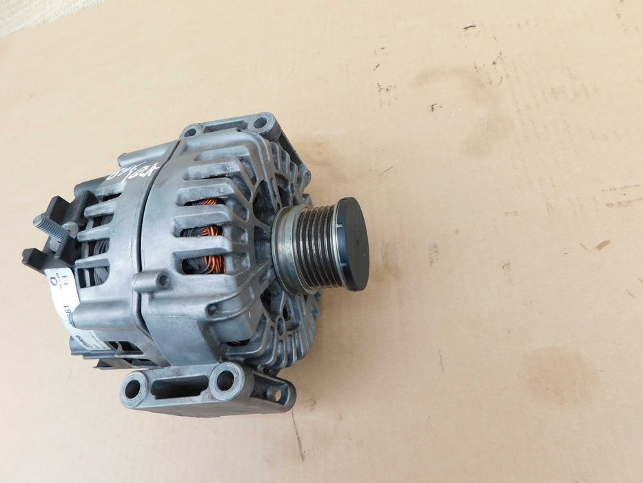Alternator Mercedes Sprinter 906 2.2 CDI OM651 A618301A Valeo FGN18S130