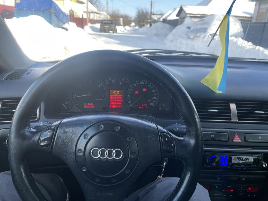 Продам А6 С5 2.5D Quattro