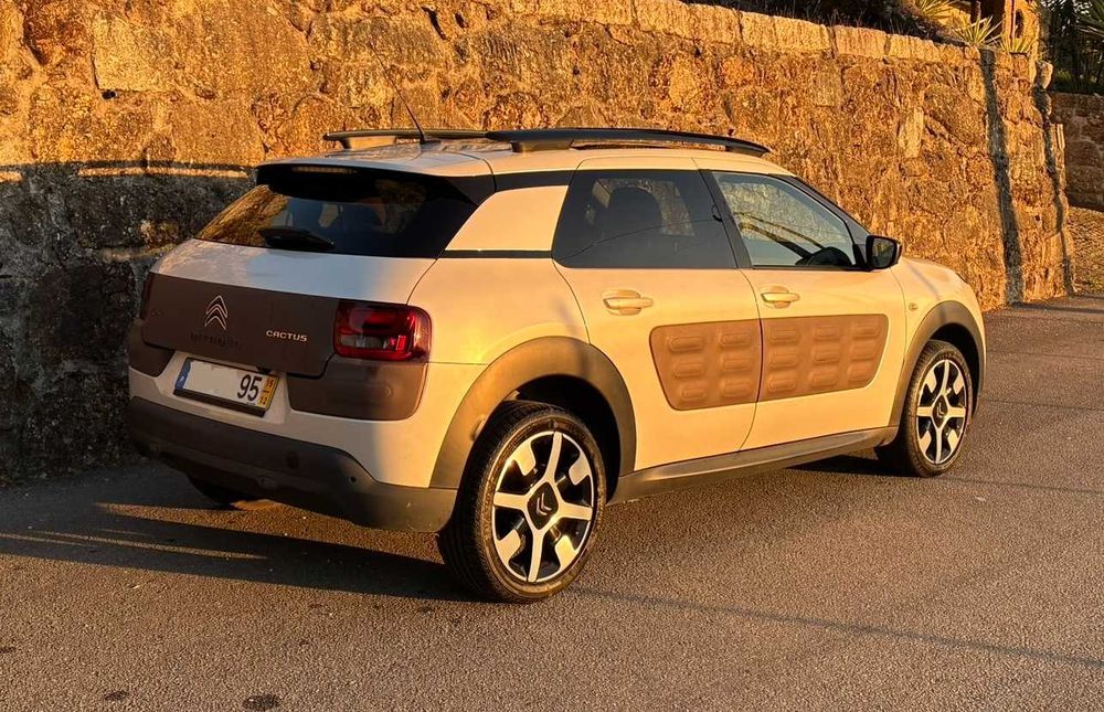 Citroën C4 Cactus 1.6 HDi Shine Auto