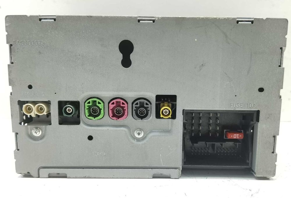 Auto Radio Mercedes W176