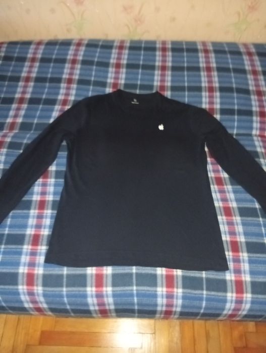 Кофта iPhone !!Качественная и удобная!! Недорого!!