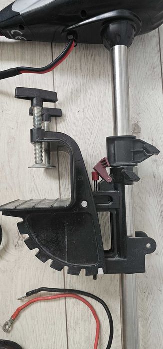 Silnik elektryczny RHINO VX 65 LB