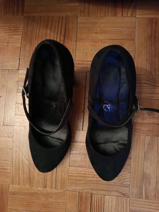 Sapato alto preto n36