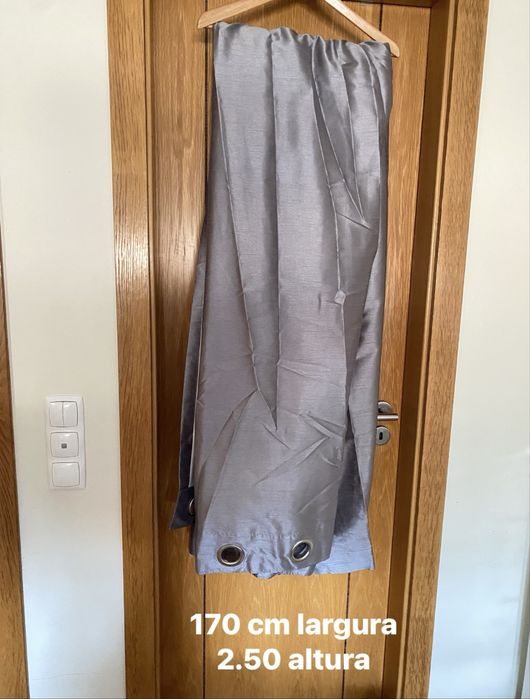 2 Cortinados acentinados forrados cinza