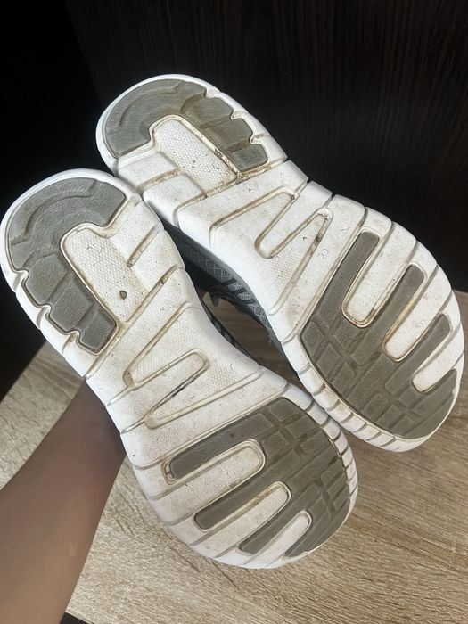 Кросівки Slazenger 39р не дорого