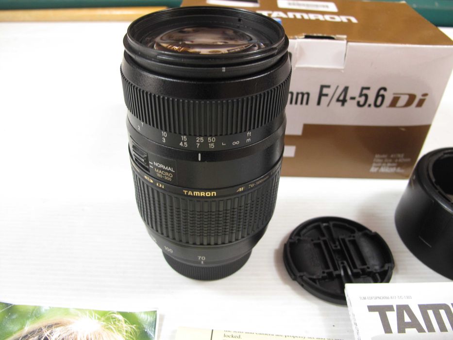 Tamron 70-300 para todas as nikon, na caixa