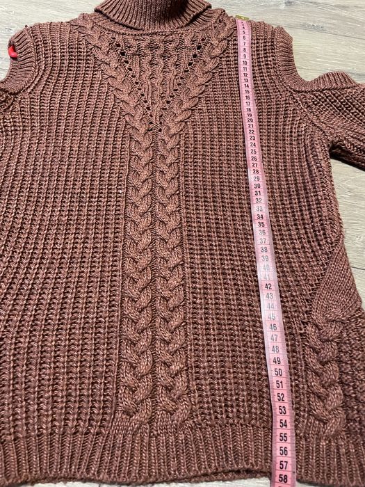 Светер жіночий 44 р.