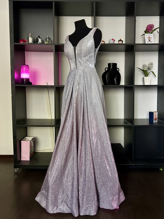 Вечернее платье в пол