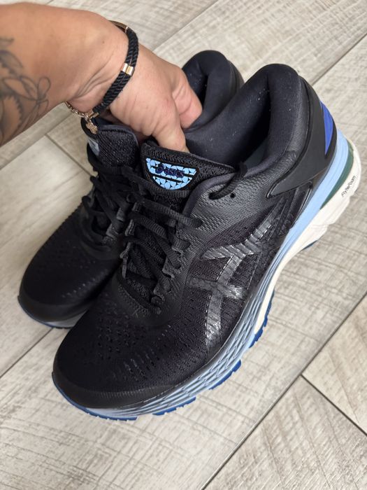 Asics Gel - kayano 25 ( 41.5 p ) 27-26.5 cm