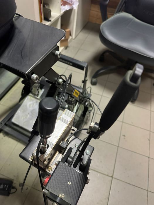 Vendo conjunto Simracing