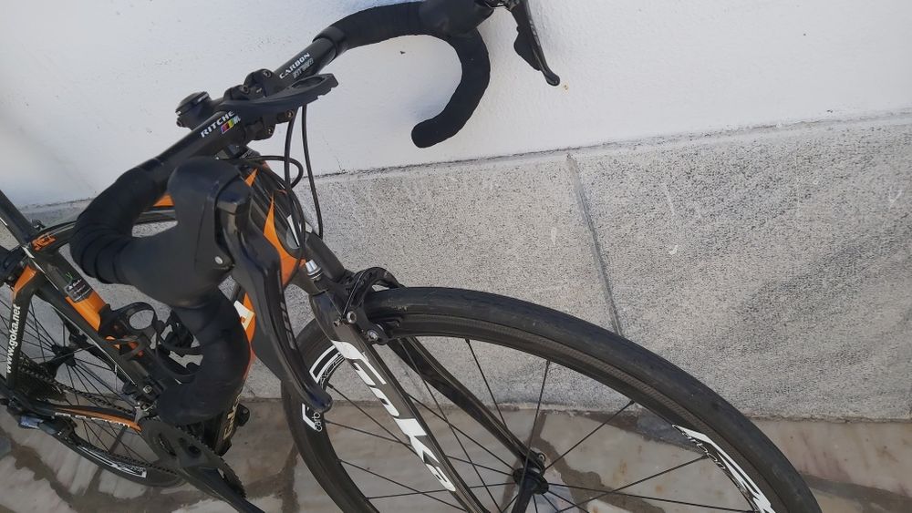Bicicleta estrada carbono