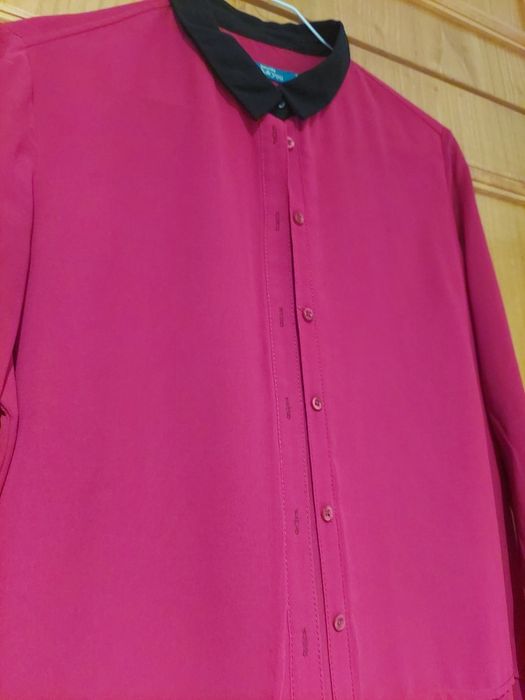Camisa vermelha Bershka