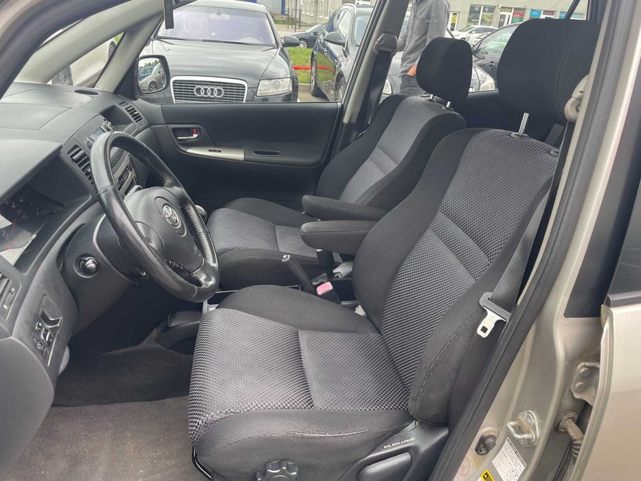 Toyota Corolla Verso