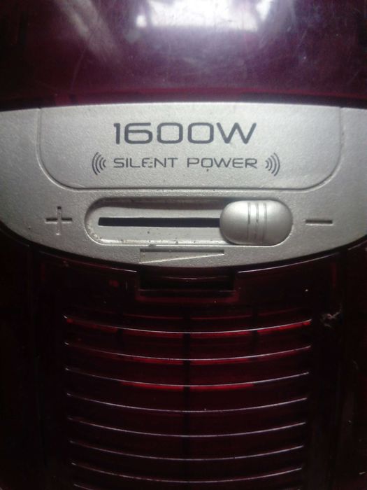 Vendo aspirador com fio