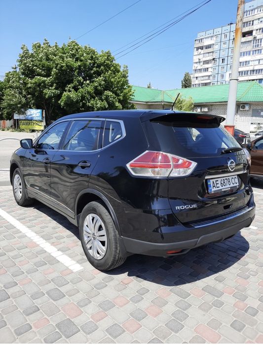 Продам Nissan Rogue 2015-16