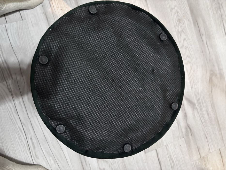 Pufa welurowa zielona