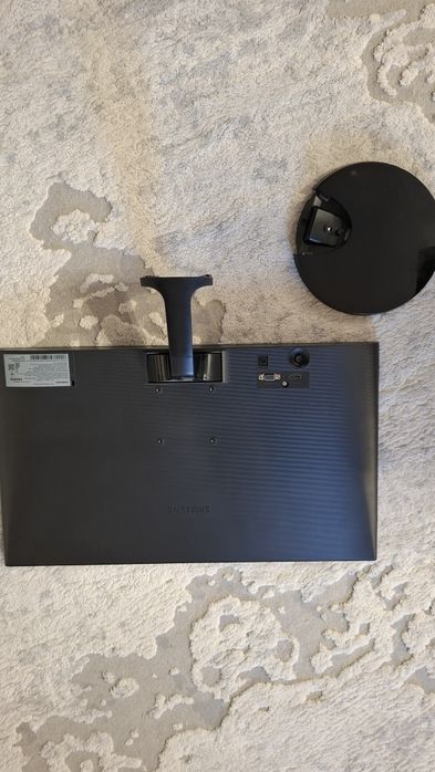 Продам монитор Samsung 24