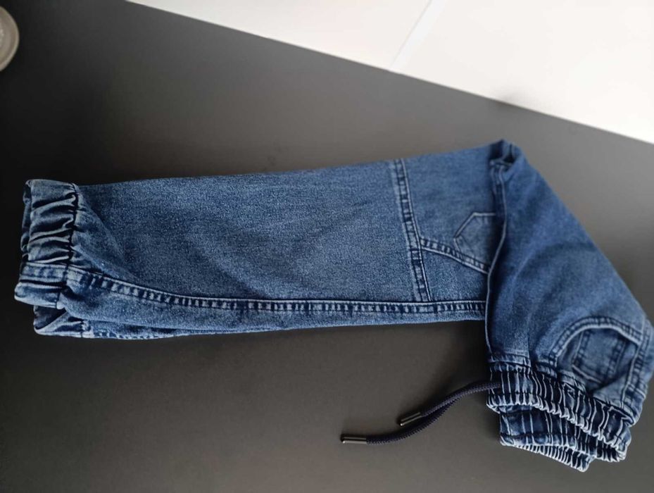 Джинси  130-134 розмір