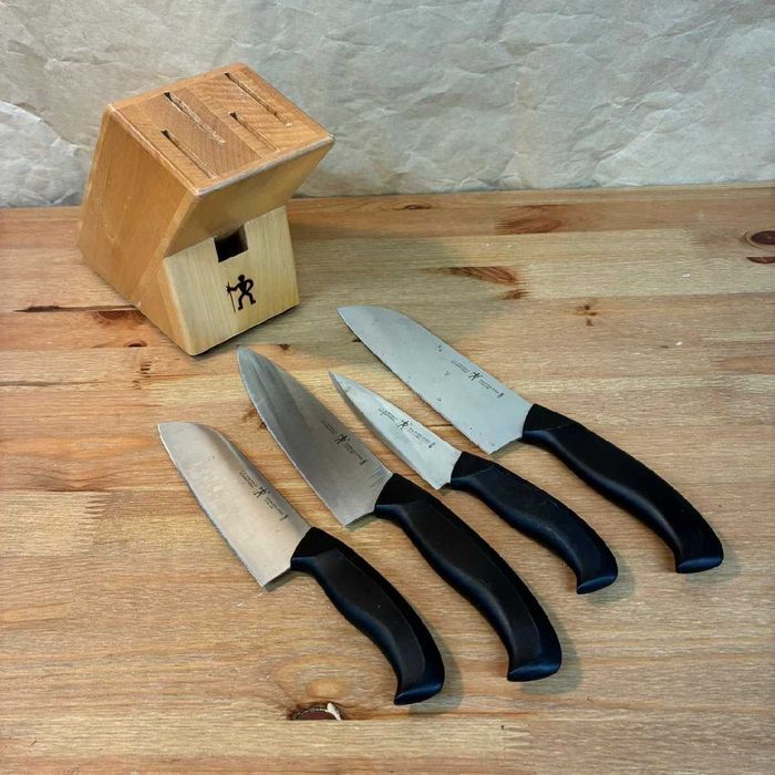 Набор кухонных японских ножей J.A.HENCKELS с подставкой