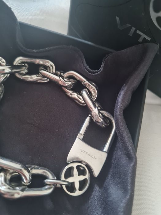 Pulseira marca VITALY