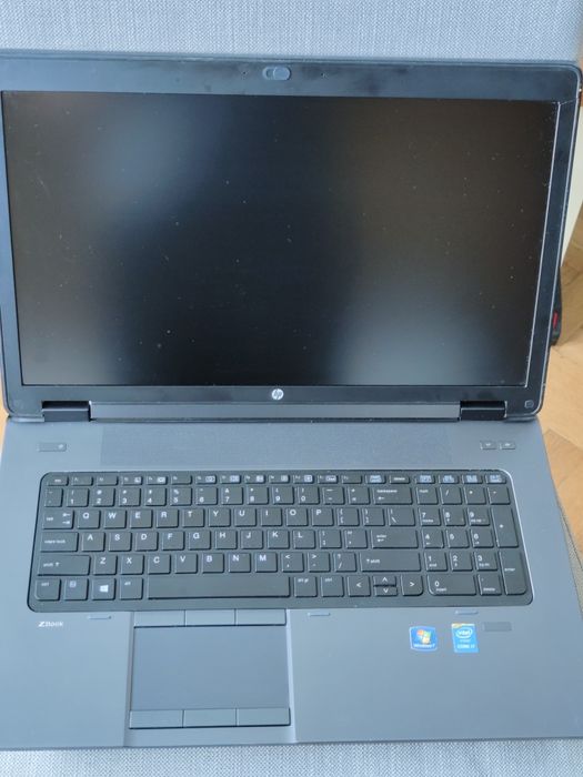 Na części laptop HP G2 17 cali