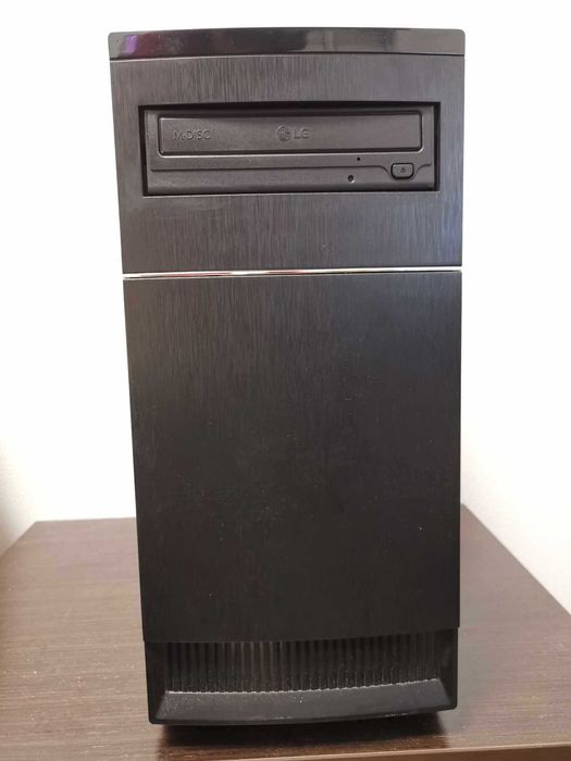 Computador PC Secretária Desktop intel (POUCO USADO / COMO NOVO)