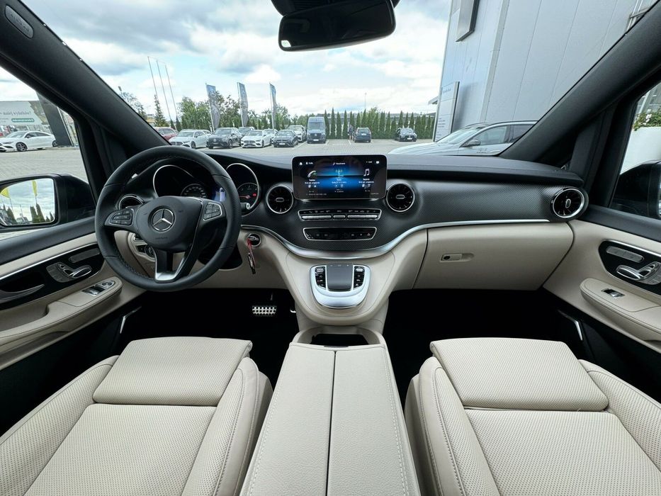 Wynajem Busa osobowego Mercedes - Benz Klasa V 7os. PREMIUM