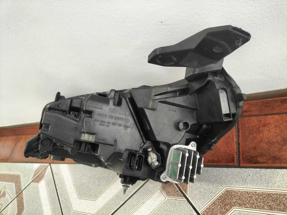 Opel Corsa F lampa prawa full LED