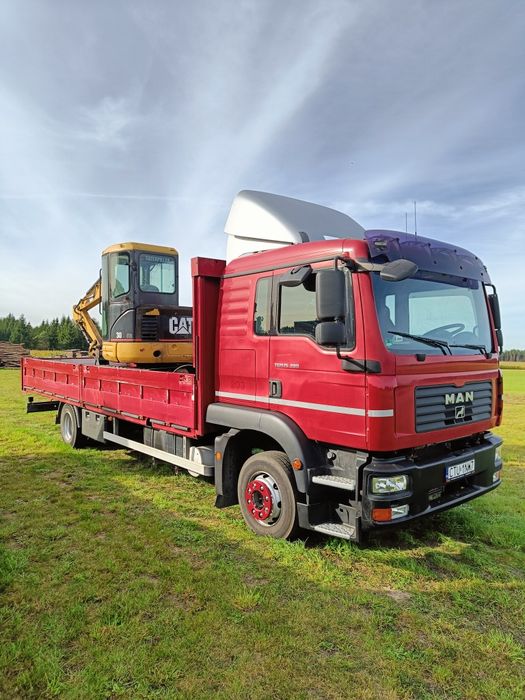 Usługi transportowe. Pomoc drogowa, najazdy, wciągarka 12 ton.