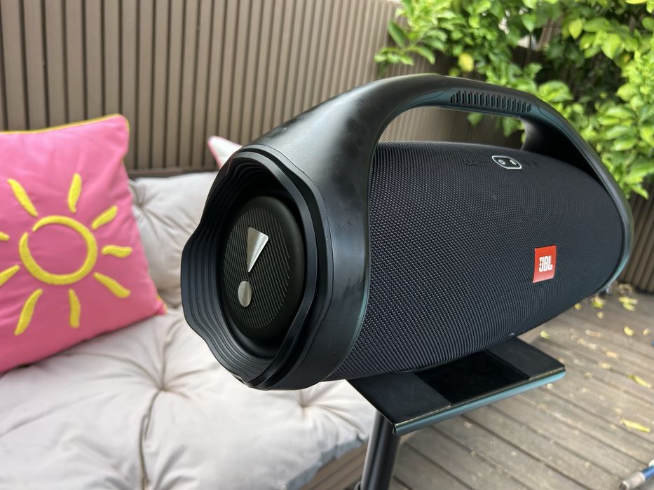 JBL Boombox 2 Original – Como Nova (Com Caixa e Garantia 1 ano)