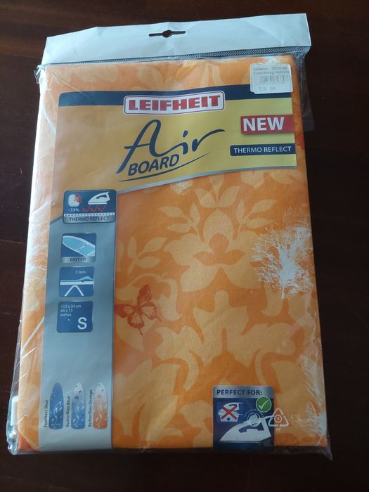 Capa tábua de engomar laranja