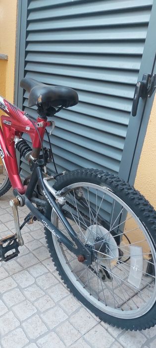 Vende-se bicicleta usada