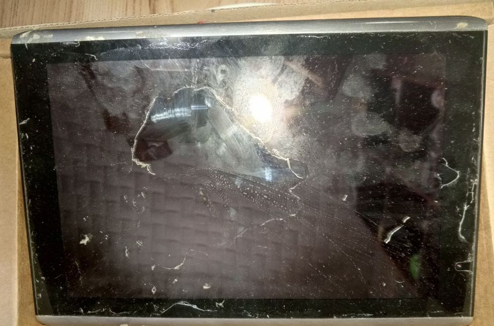 Планшет aser lcnia tab A501