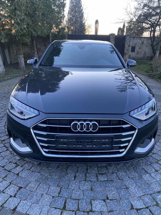 Audi A4 2019р. 45 TFSI S-teonic (245 к.с.)