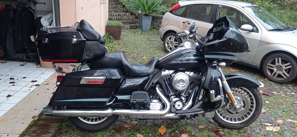 Harley Davidson Road Glide ULTRA FLTRU