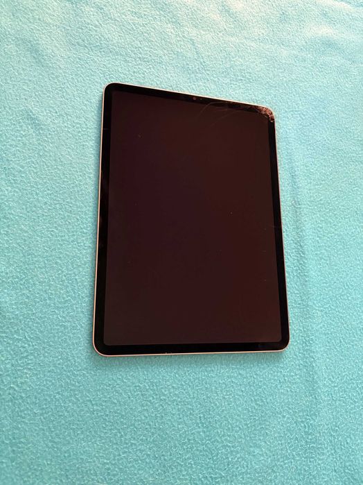 iPad Pro 11" 4gen M2 128GB wifi szary uszkodzony