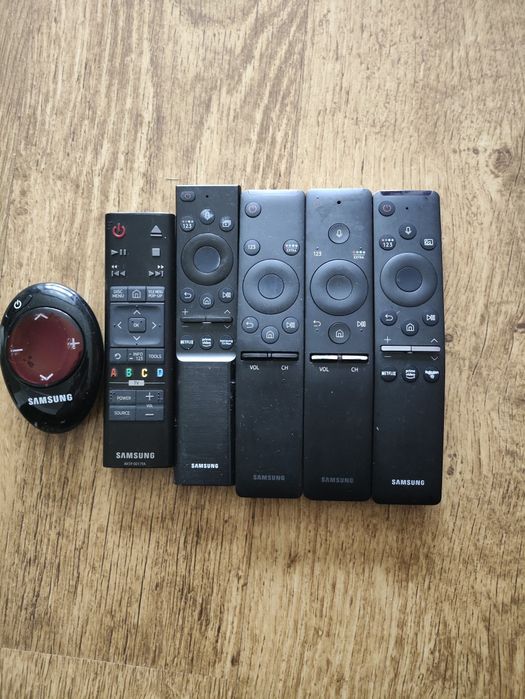 Розумний пульт Samsung RMCSPN1AP1 Bluetooth Smart Touch