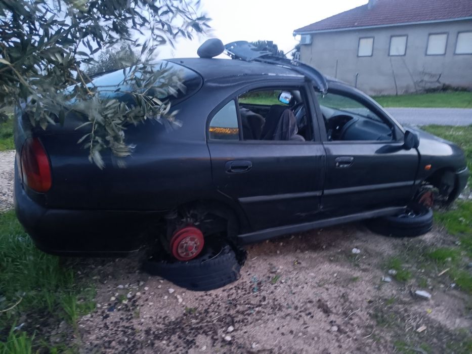 Mitsubishi carisma 1.9 td