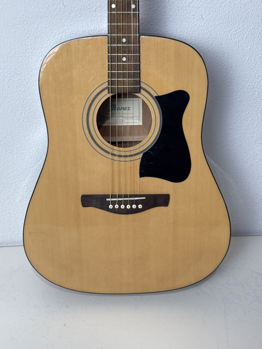 Guitarra acustica Ibanez V50NJP-NT