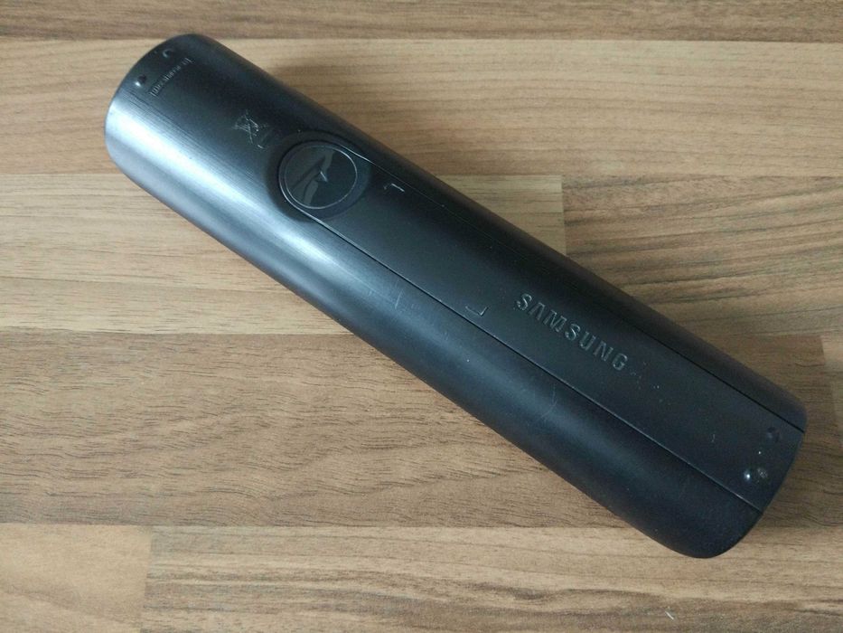 monitor Samsung 24" z tunerem telewizyjnym T24D390EW