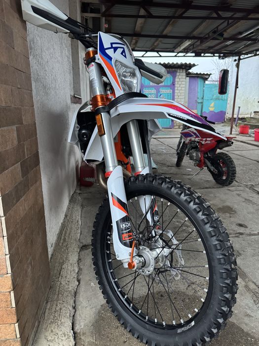 Продам KTM EXC-f 450 six days