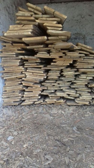 Продам суху дубову дошку необрізну 50мм та 30мм.