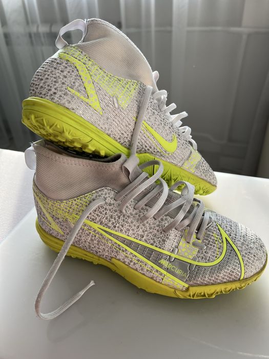 Сороконожки Nike Mercurial 22.5 см
