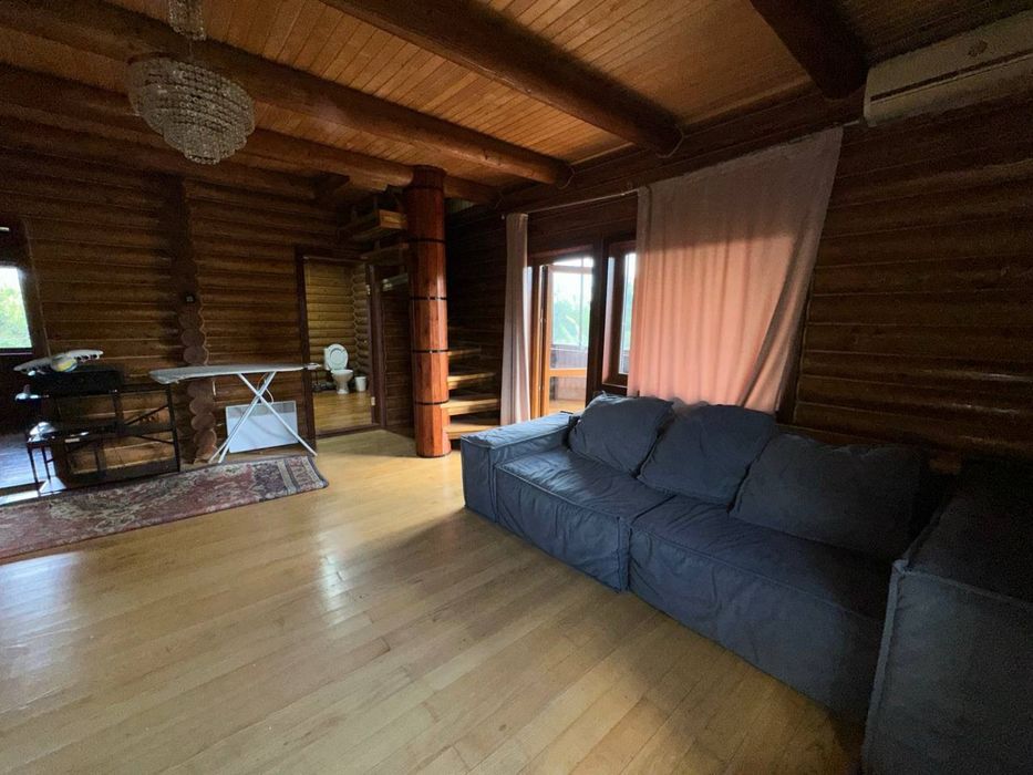 Будинок в Копилові з ремонтом, басейном, гаражем, 25 соток!