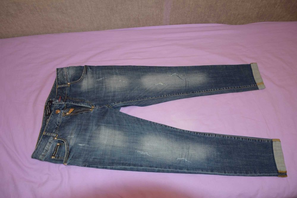 Джинси-бойфренди