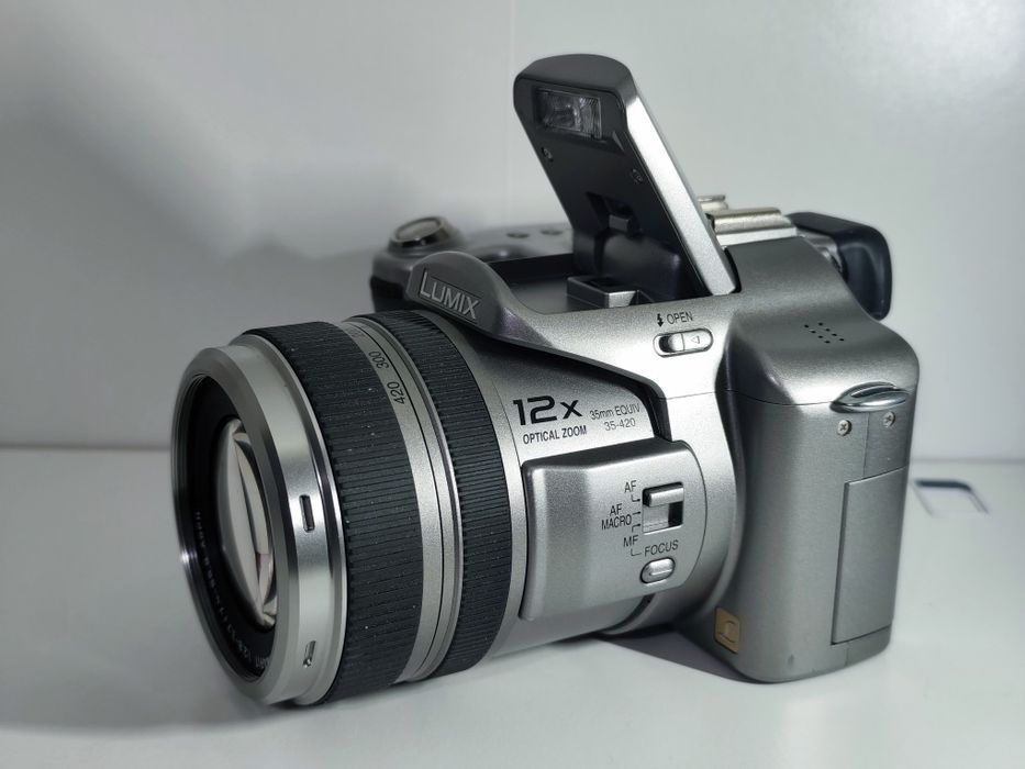 Aparat cyfrowy Panasonic Lumix DMC-FZ50- kultowy model