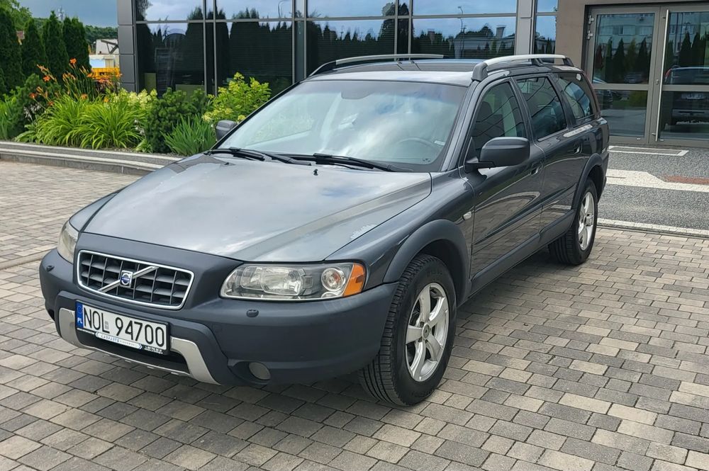 Volvo XC 70 2.4 AWD Automatik Momentum